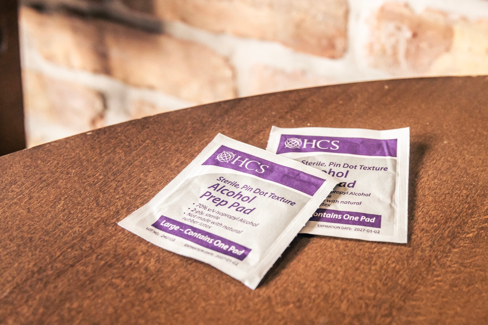 Dynarex Alcohol Prep Pads - Medium (Sterile, 70% Isopropyl, 200 count)